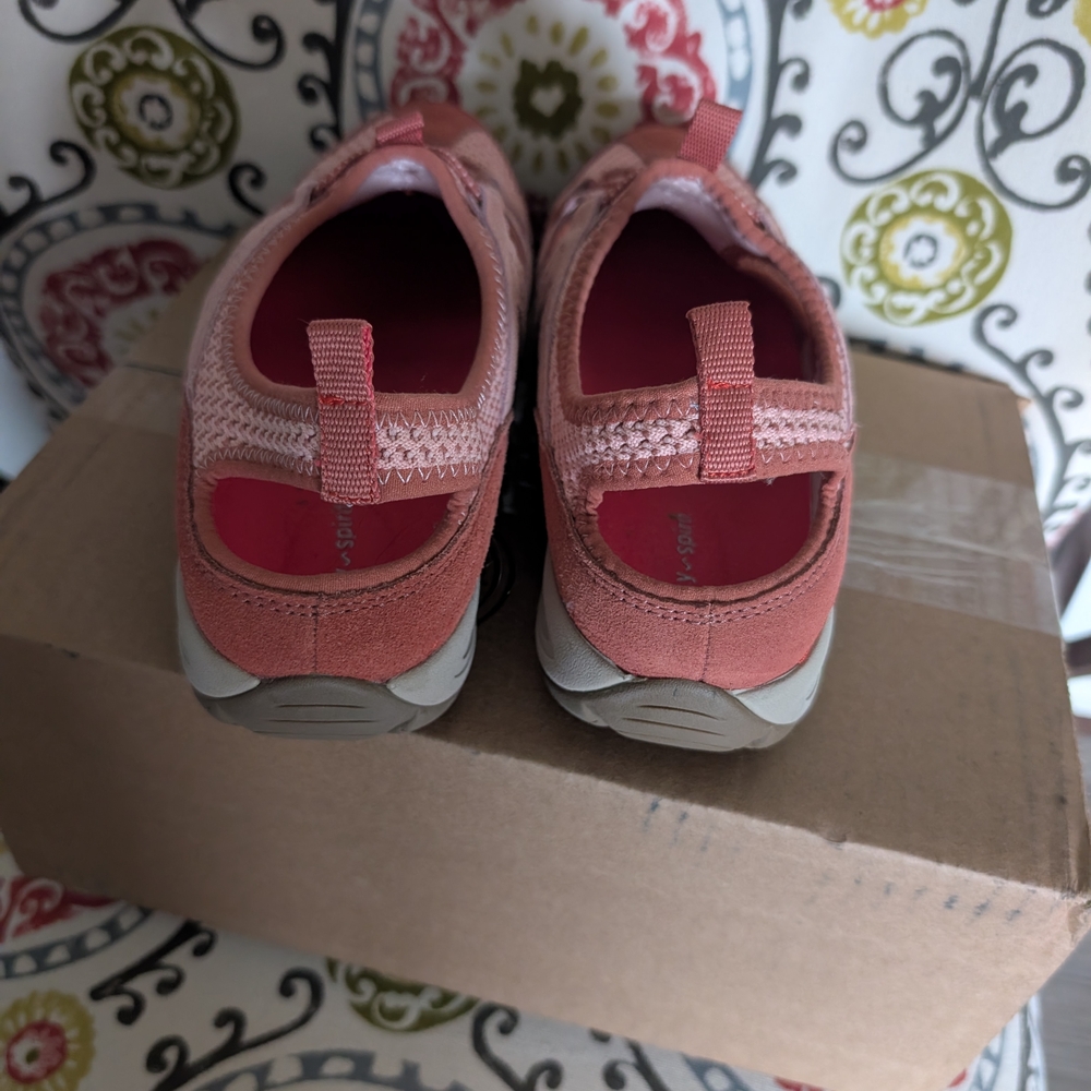 Easy Spirit Coral Mesh Slip-On Sneakers - Picture 3 of 7